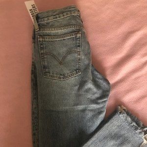 Levi's Wedgie Size 26" (NEW W/ TAGS)